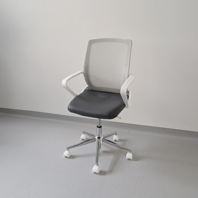 Крісло для персоналу NOWY STYL FLY GTP white, екошкіра